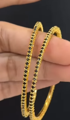 Black stone Bangles