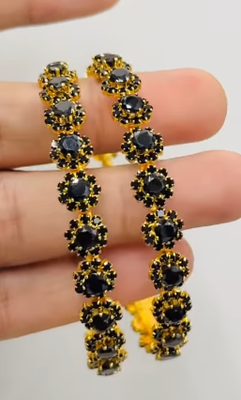 Black stone Bangles