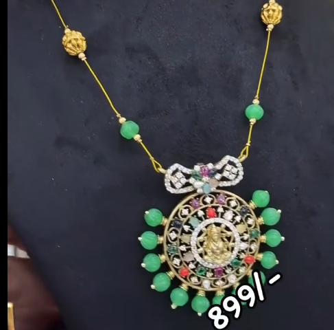 Navaratna pendant with Green pumpkin Beads Chain