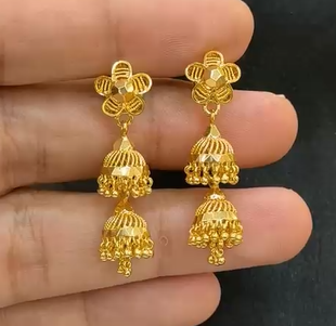 screw back earrings