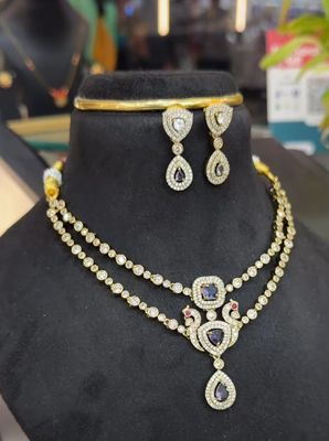 Necklace set