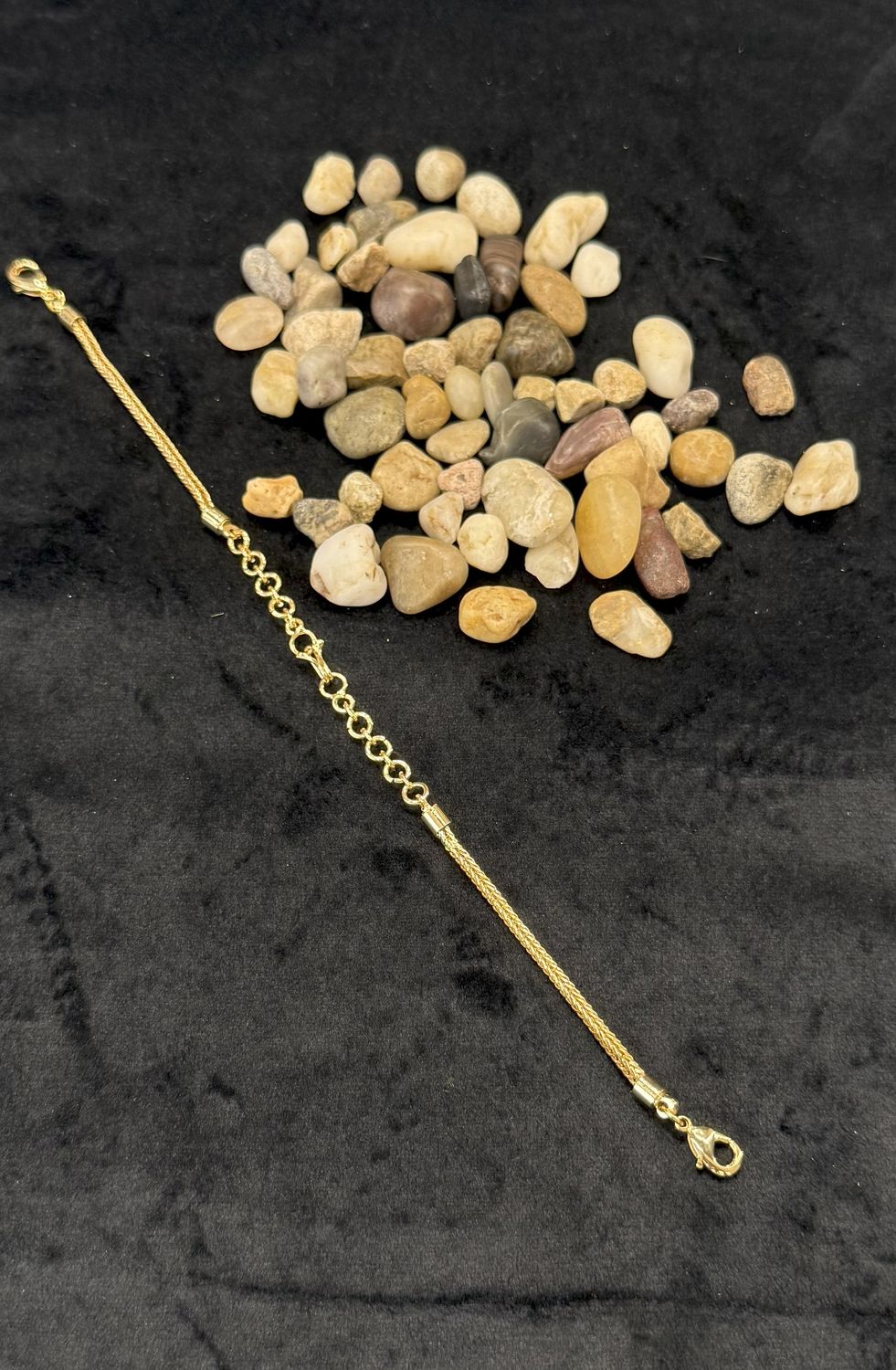 Gold-Polished Back Chain - 9 Inches Gold-Polished Back Chain - 9 Inches