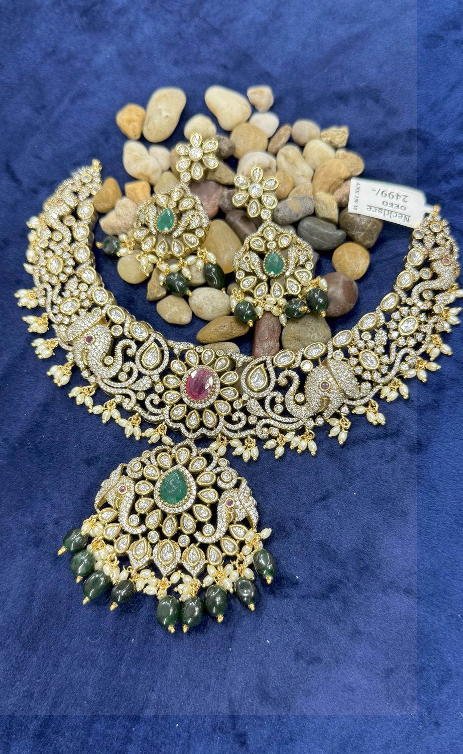 Victorian Neckset