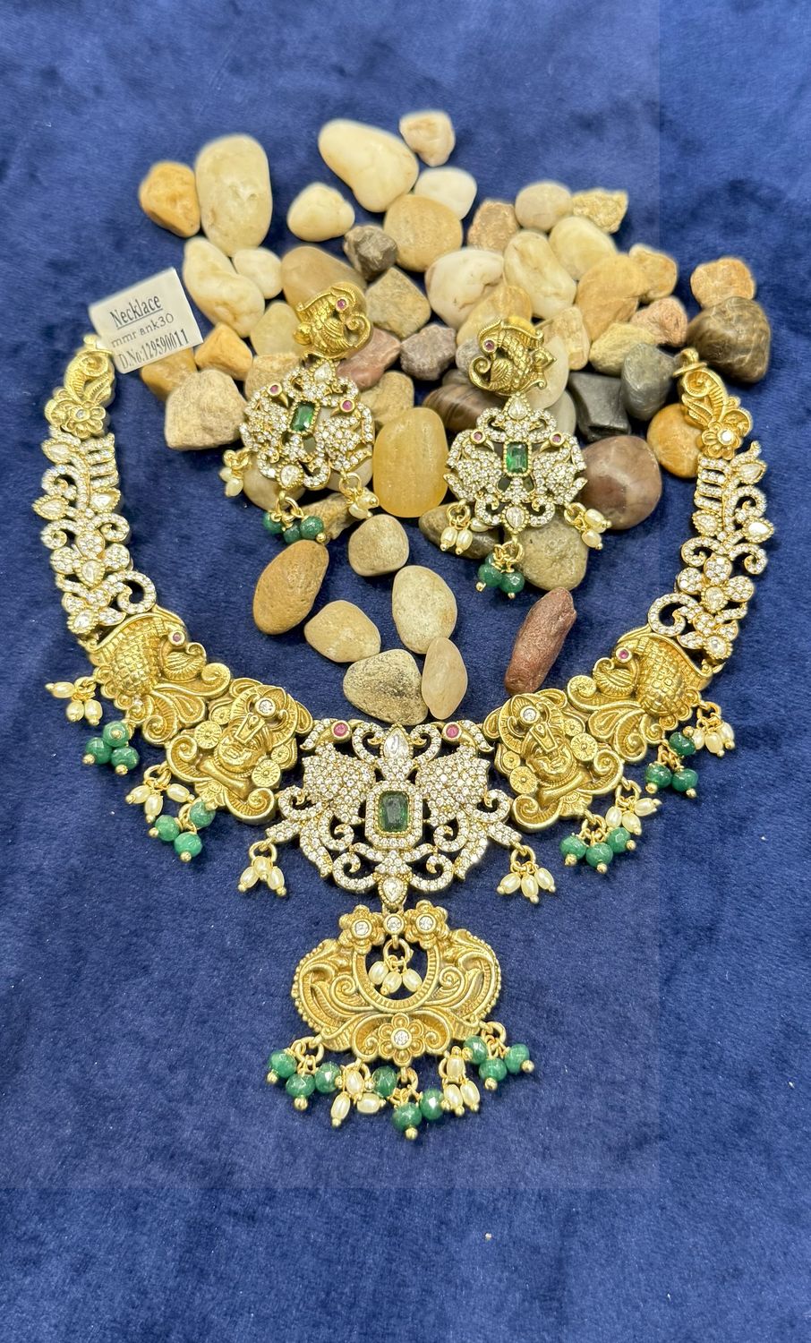 Victorian Neckset