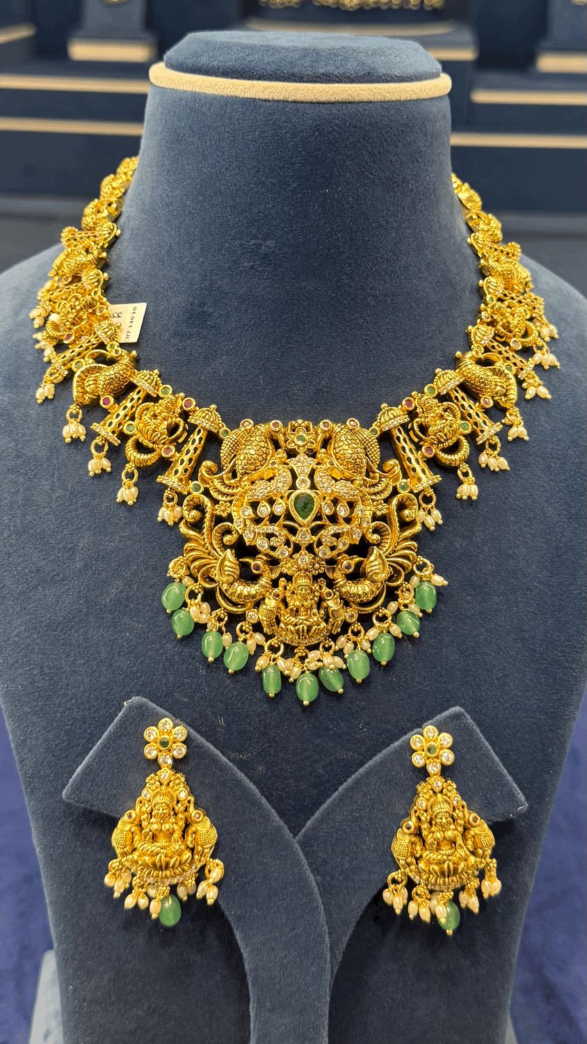 Nakshi Necksets