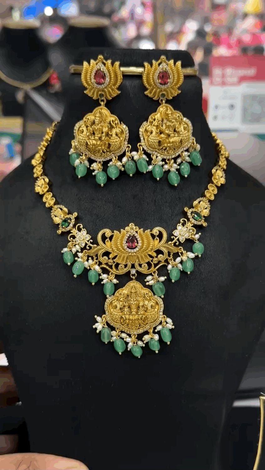 Nakshi Necksets Nakshi Necksets