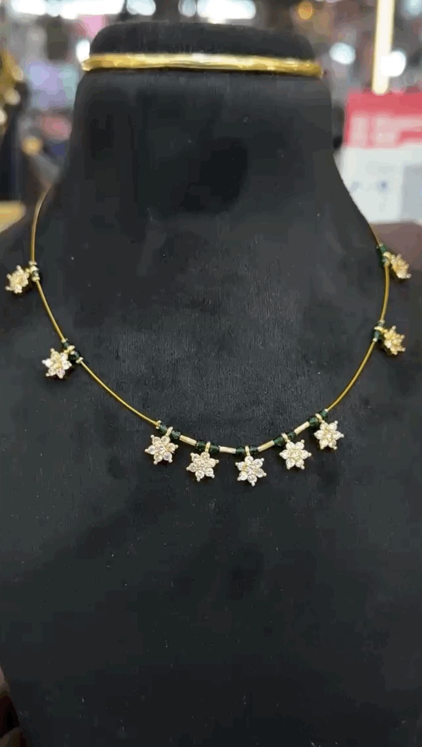 Invisible Chain Invisible Chain