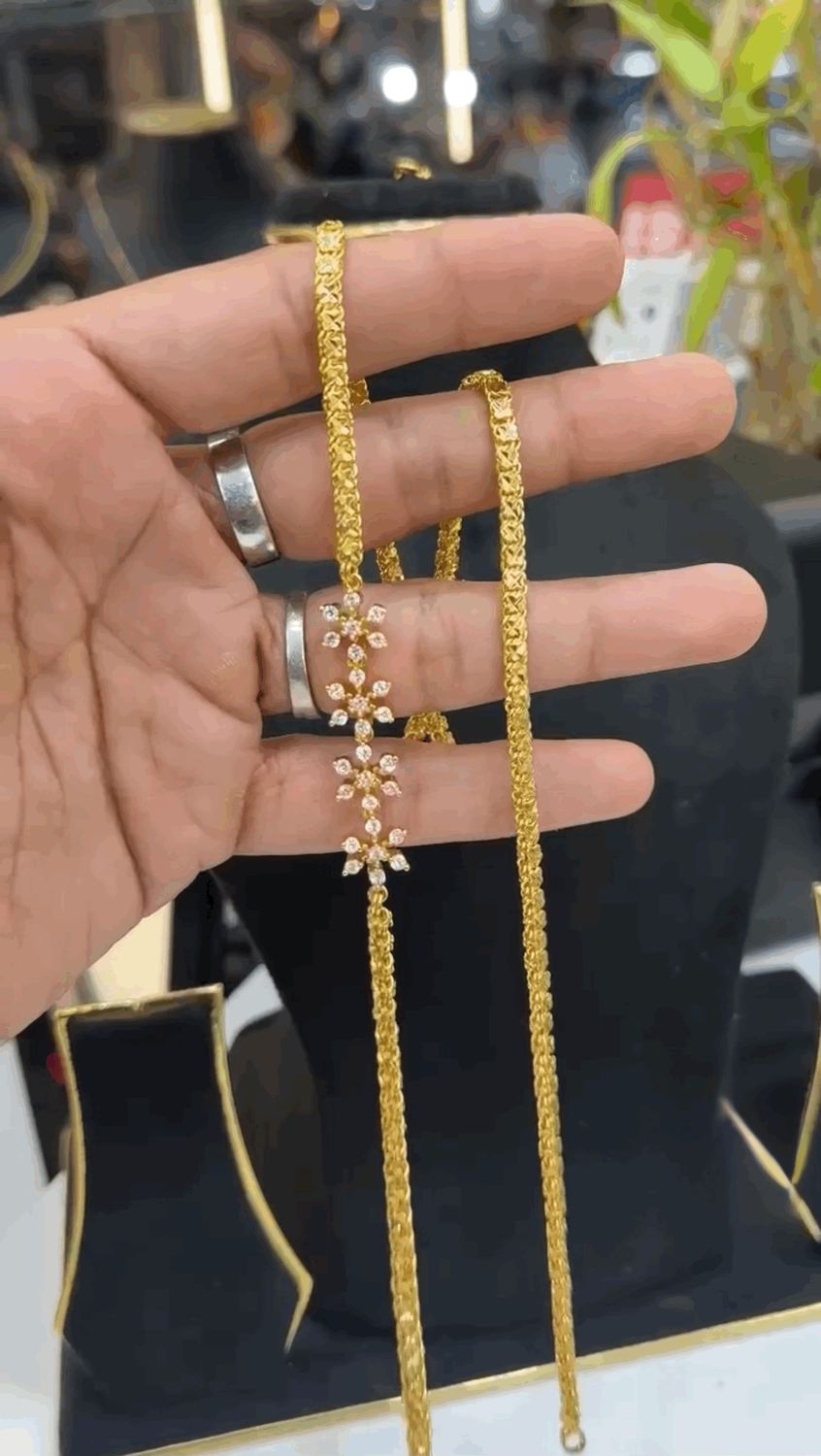 Side Locket Chain Side Locket Chain