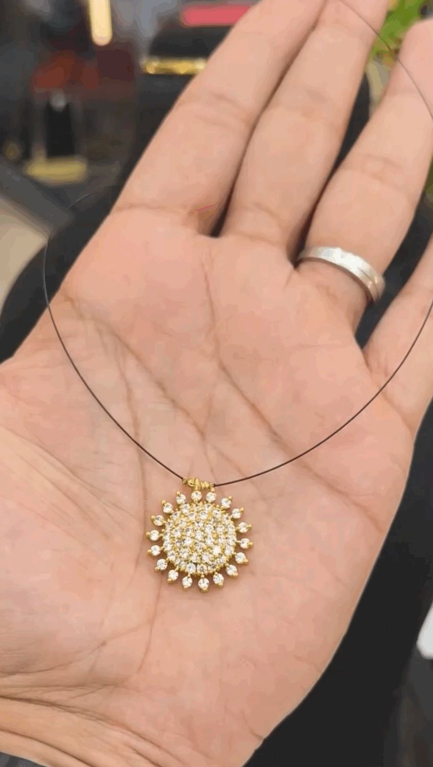 Invisible Chain Invisible Chain