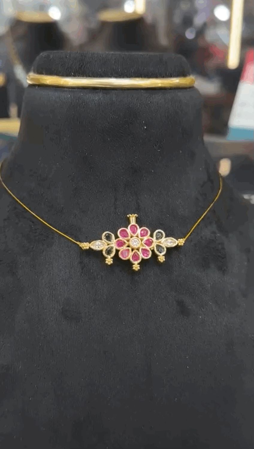 Invisible Chain Invisible Chain