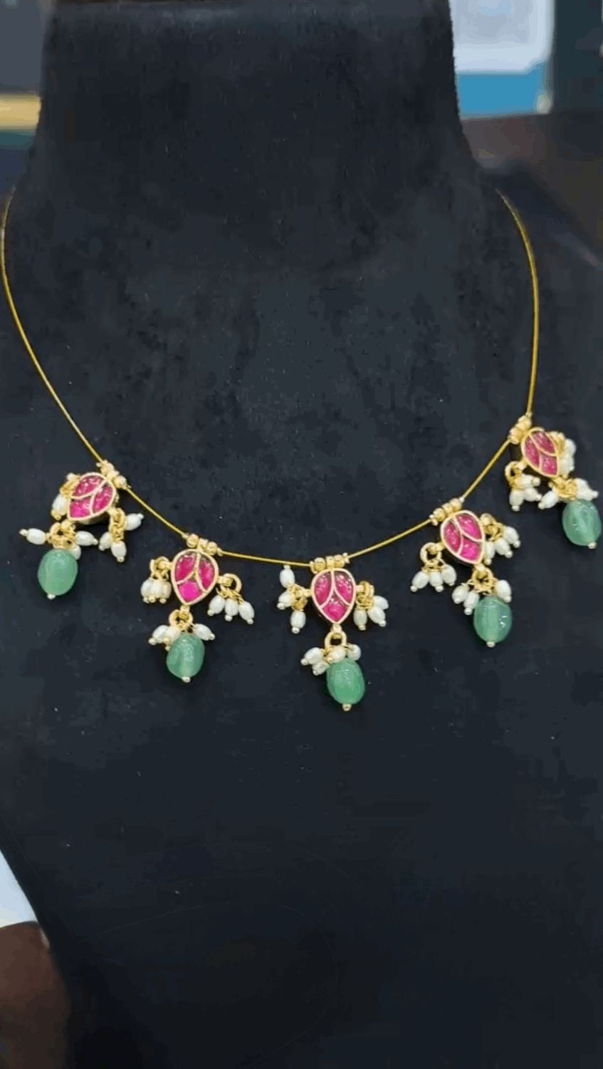 Invisible Chain Invisible Chain