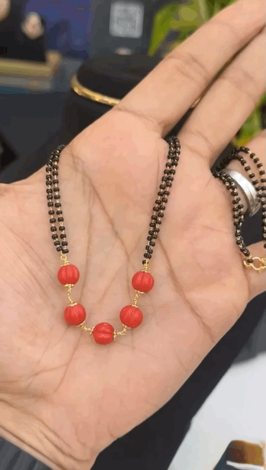 Blackbeads with Coral Beads Blackbeads with Coral Beads