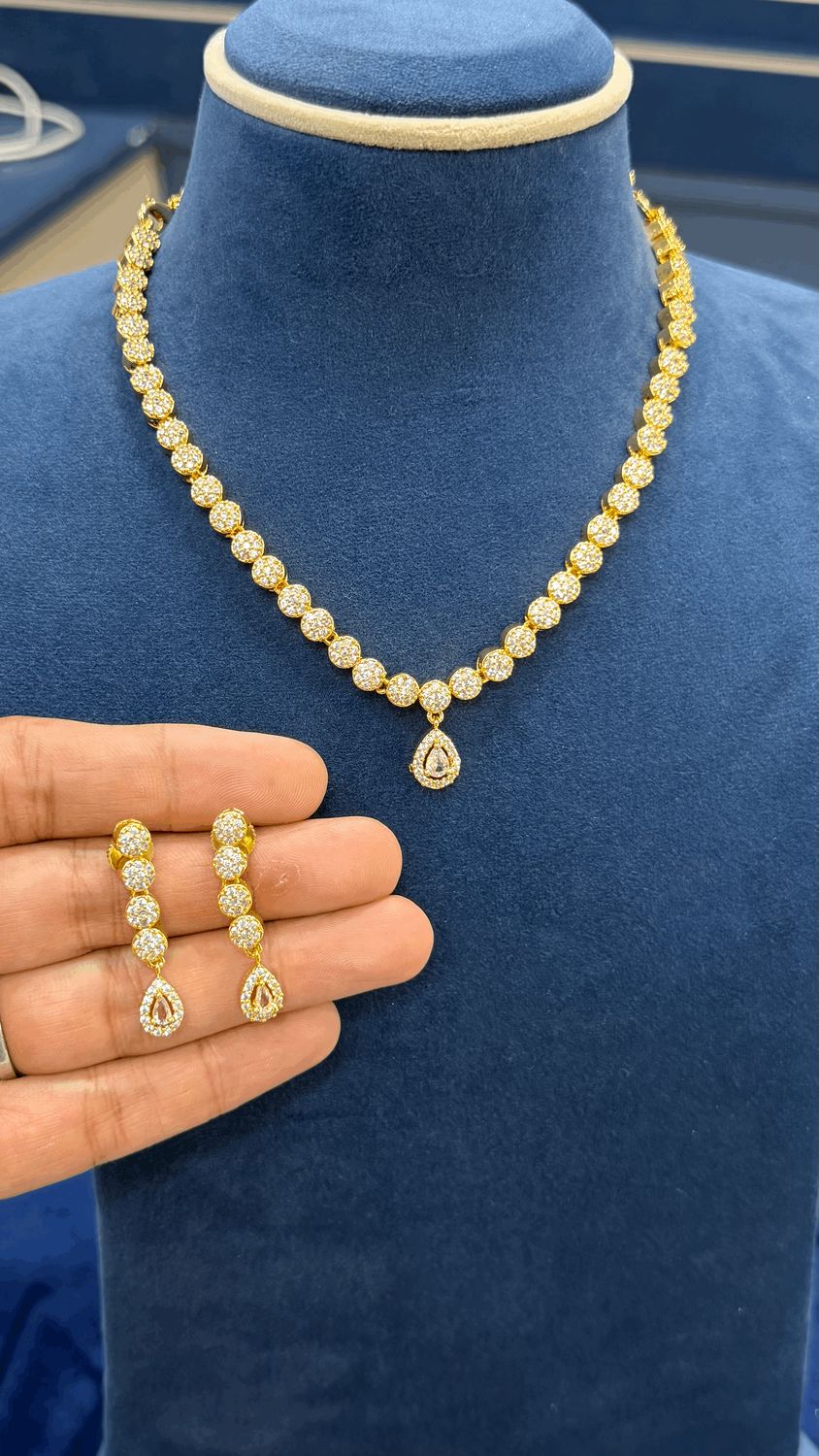 Simple Neckset Simple Neckset