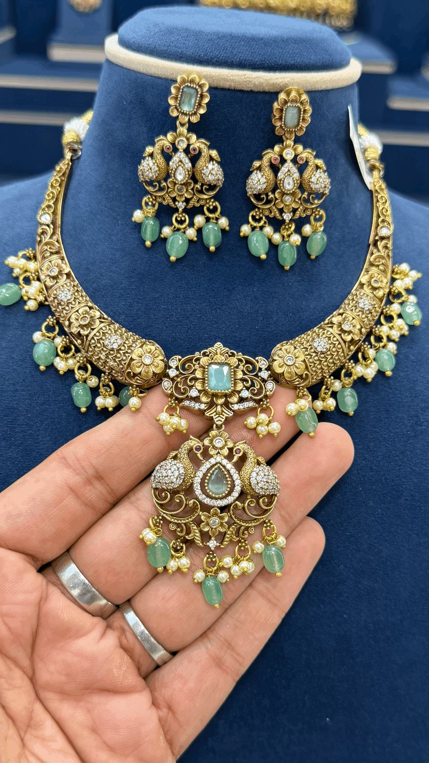 Victorian Neckset Victorian Neckset