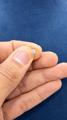 Nose Pin / Studs (Price for Each Pc) Nose Pin / Studs (Price for Each Pc)