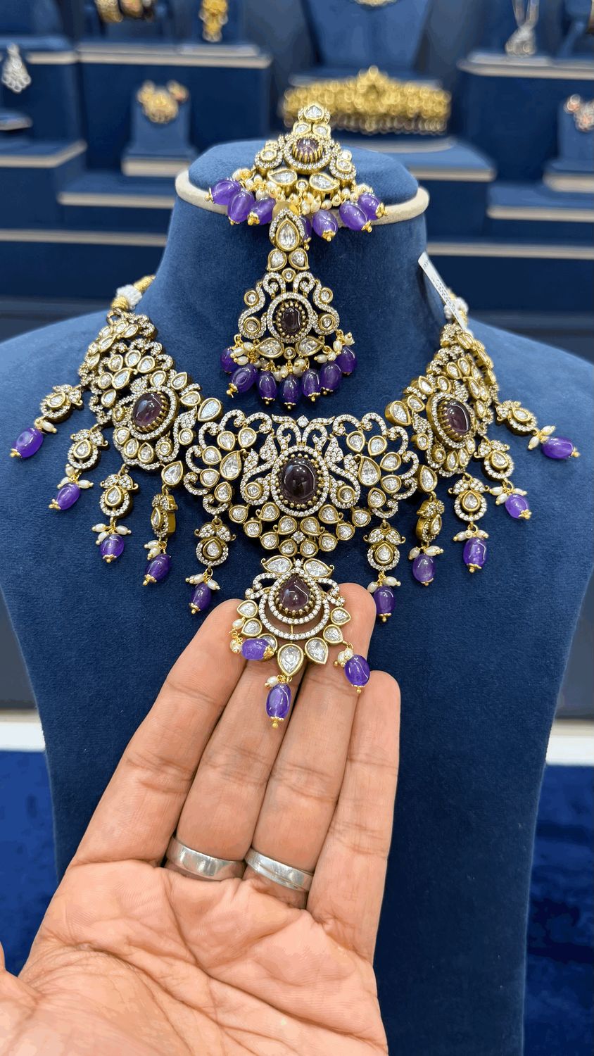 Victorian Neckset Victorian Neckset