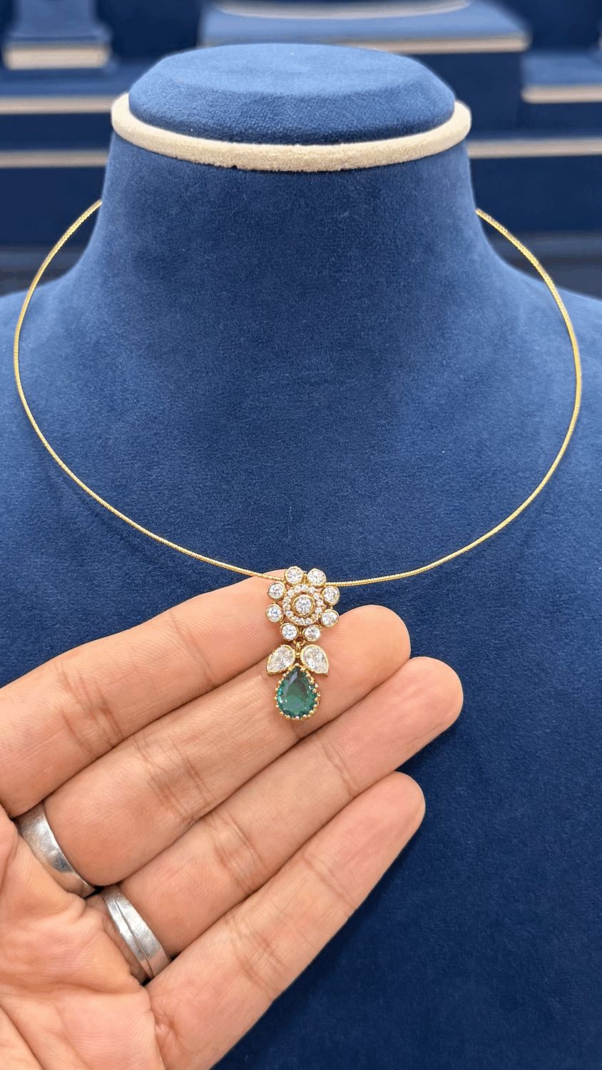 Flexible Chain with Removable Locket Flexible Chain with Removable Locket