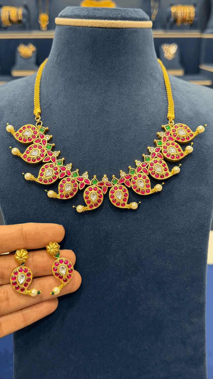 2 in 1 Jadau Necklace 2 in 1 Jadau Necklace