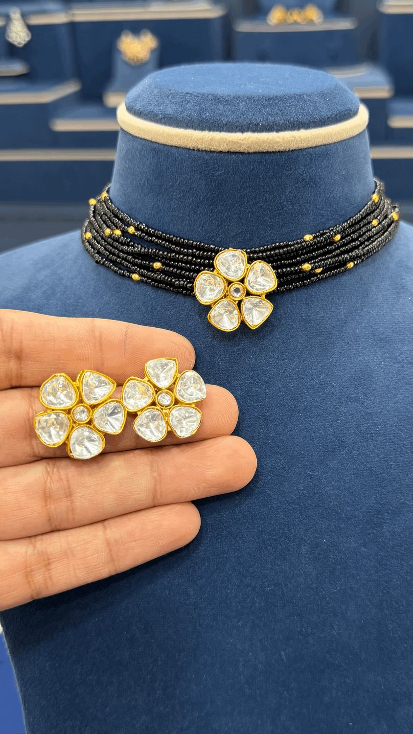 Premium Blackbeads Choker Premium Blackbeads Choker