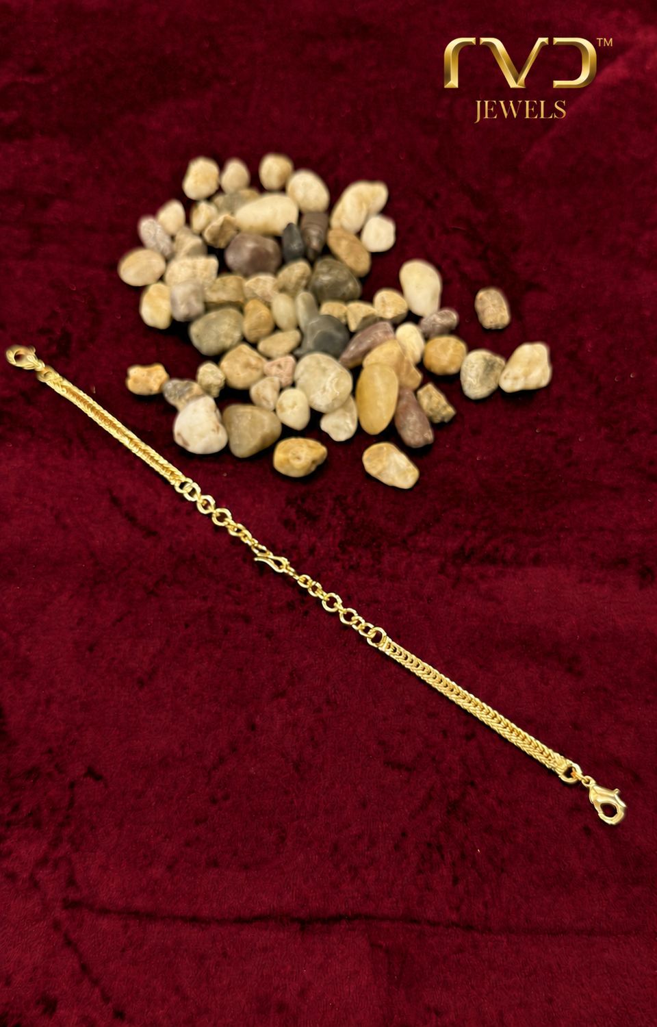Gold-Polished Back Chain - 9 Inches