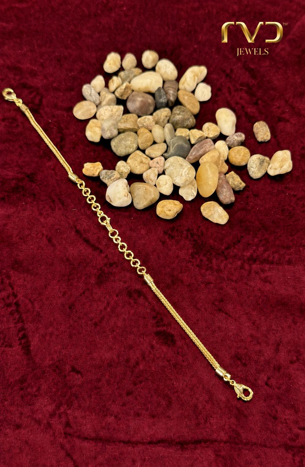 Gold-Polished Back Chain - 9 Inches