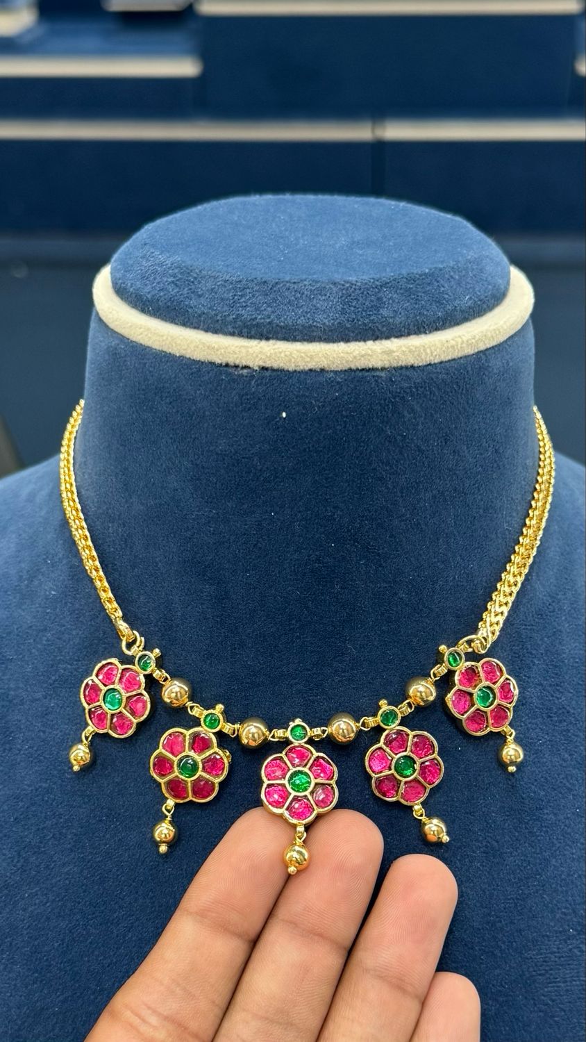 Cute Chain With Jadau Locket