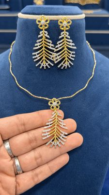 Simple Daily Wear Chain with Earings Simple Daily Wear Chain with Earings