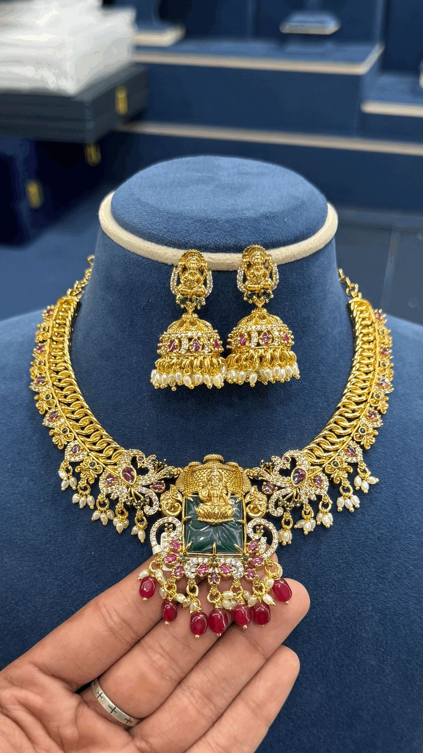 Nakshi Necksets