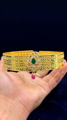 Just Born Baby Vaddanam