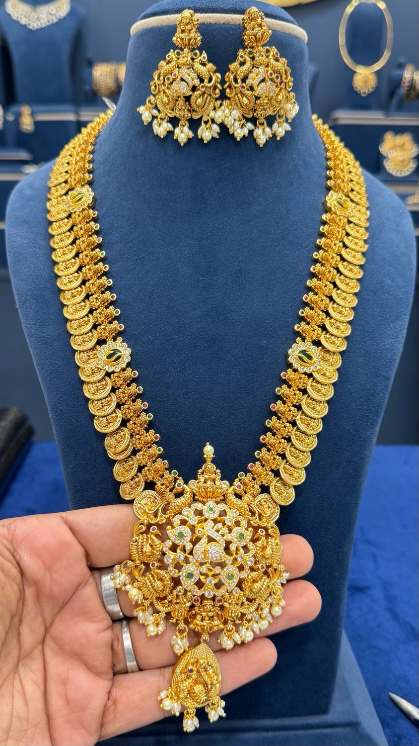 Nakshi Long And Short