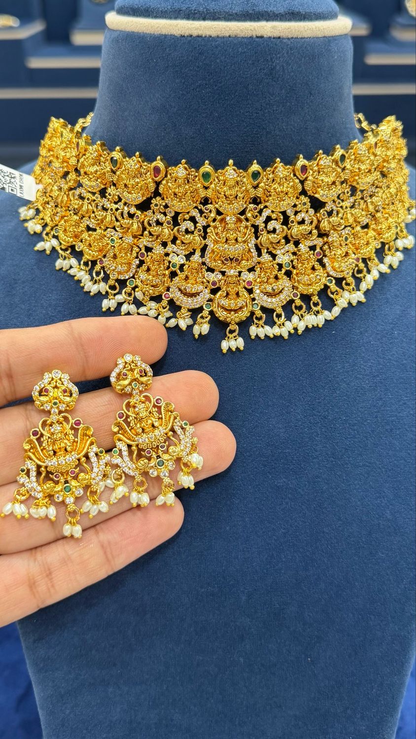 Nakshi Lakshmi Choker