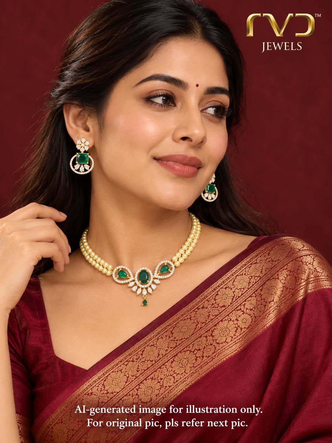 Pearls Set With Gj Locket Set