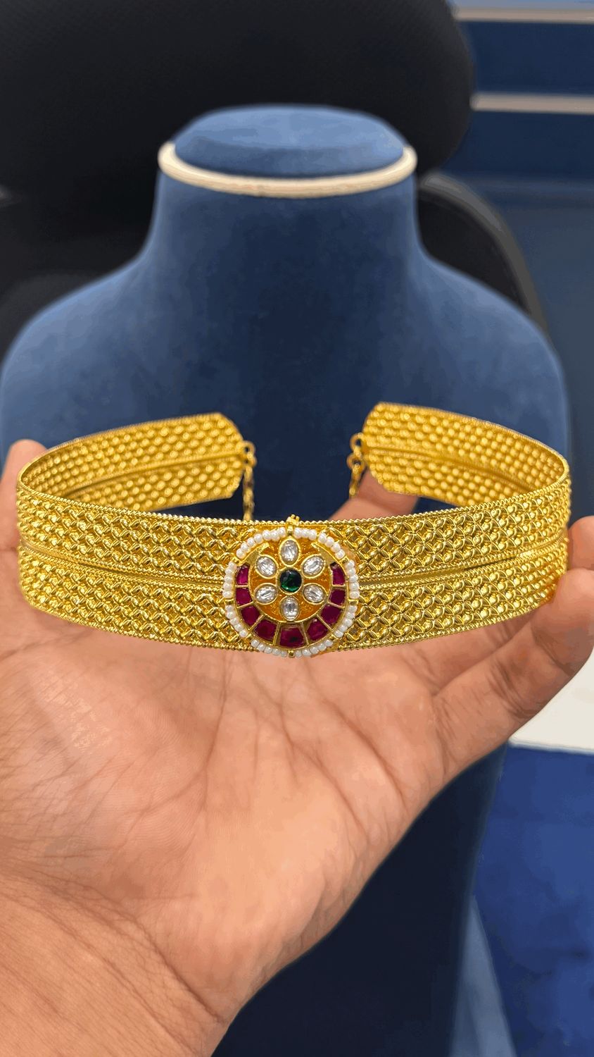 Just Born Baby Vaddanam