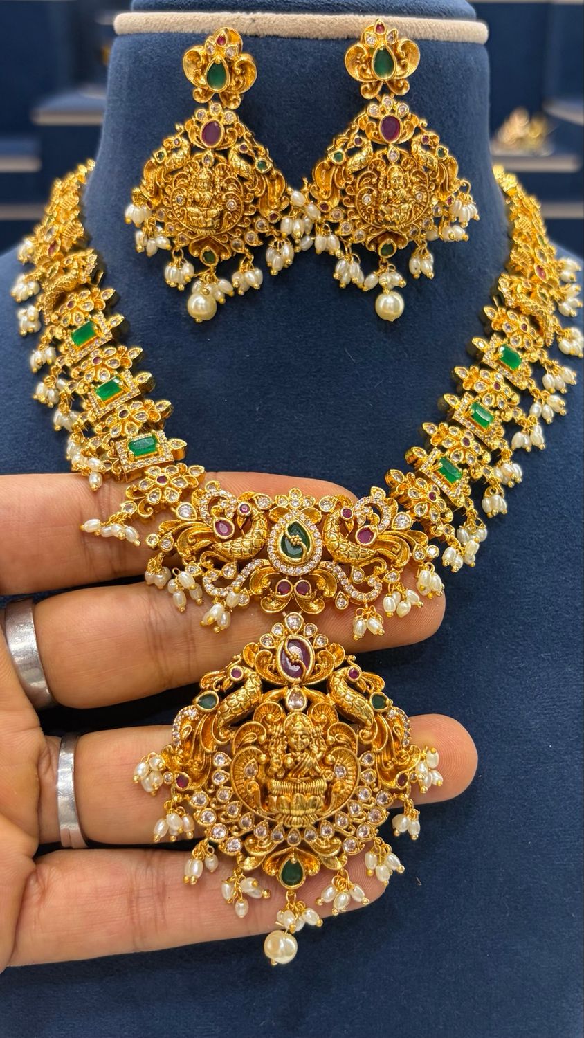 Nakshi Haram And Necklace