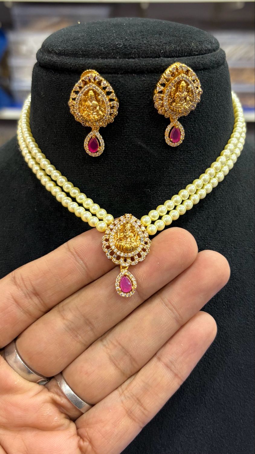Pearl Lakshmi Set