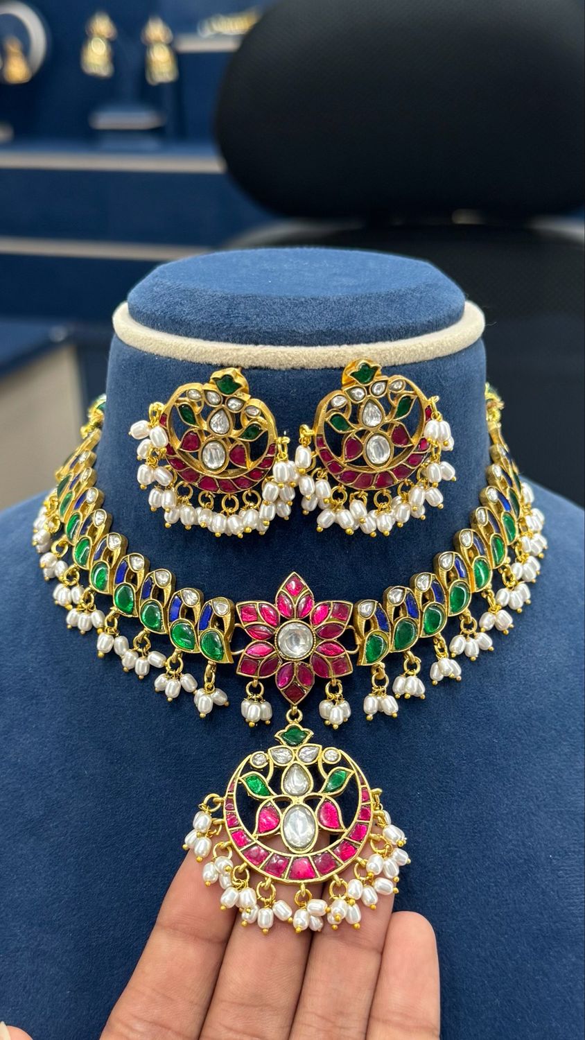 Premium Jadau Neckset
