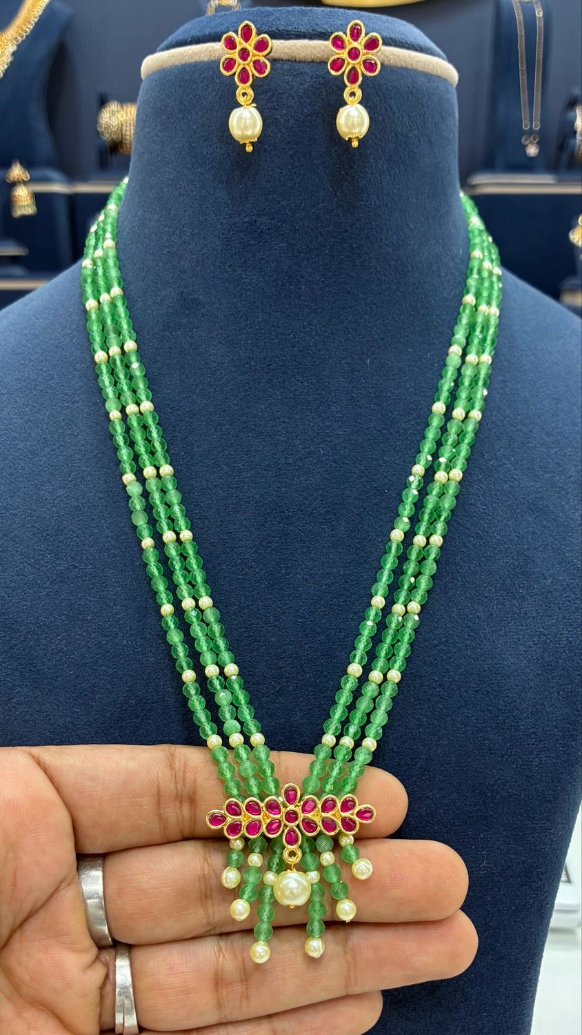 Jadau Steps Chain Set