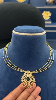 Simple Neckset
