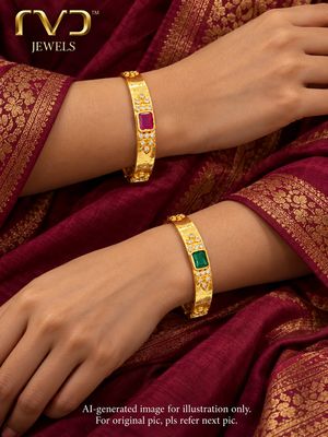 Plain Gold Bangles