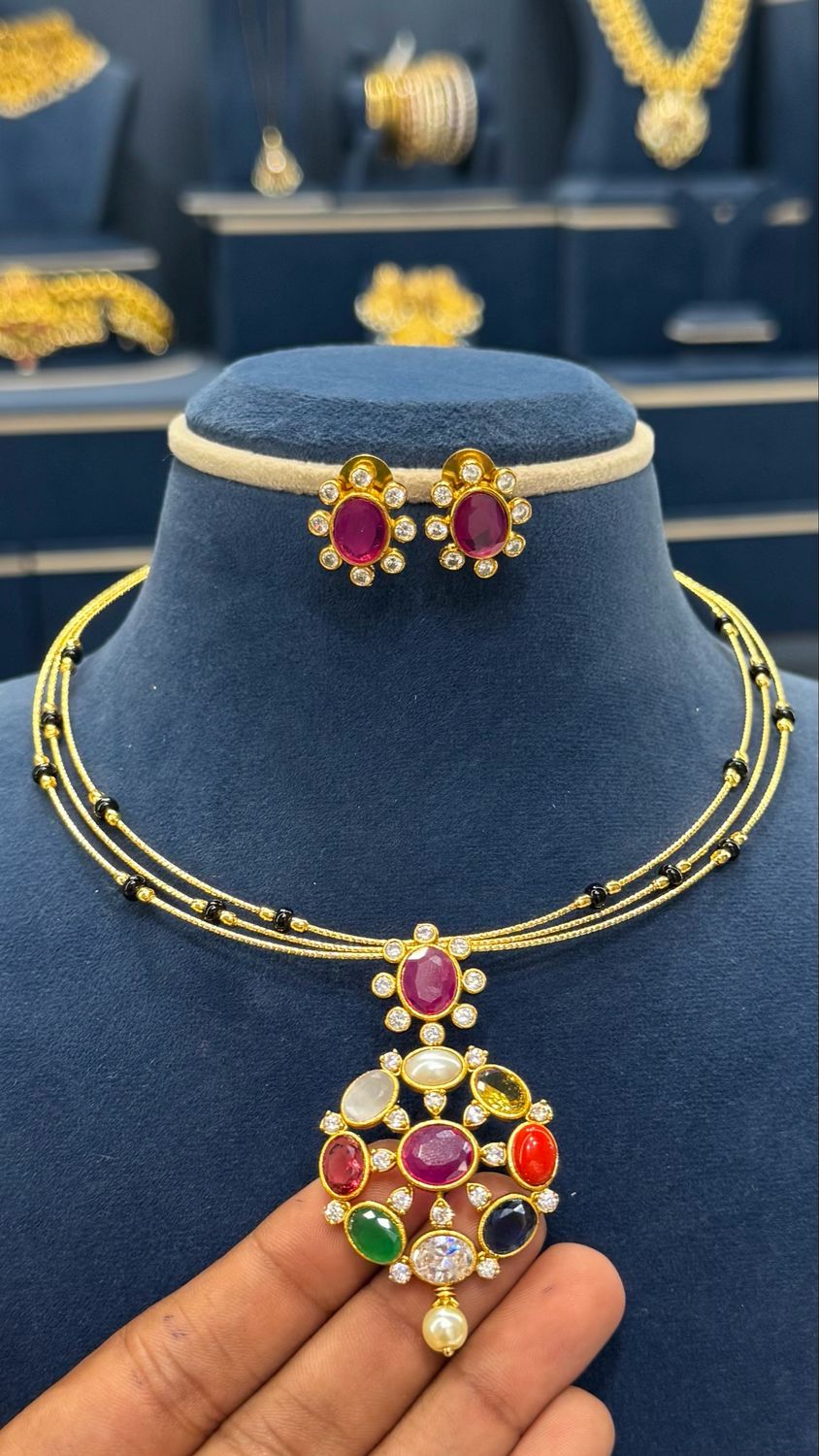 Simple Neckset
