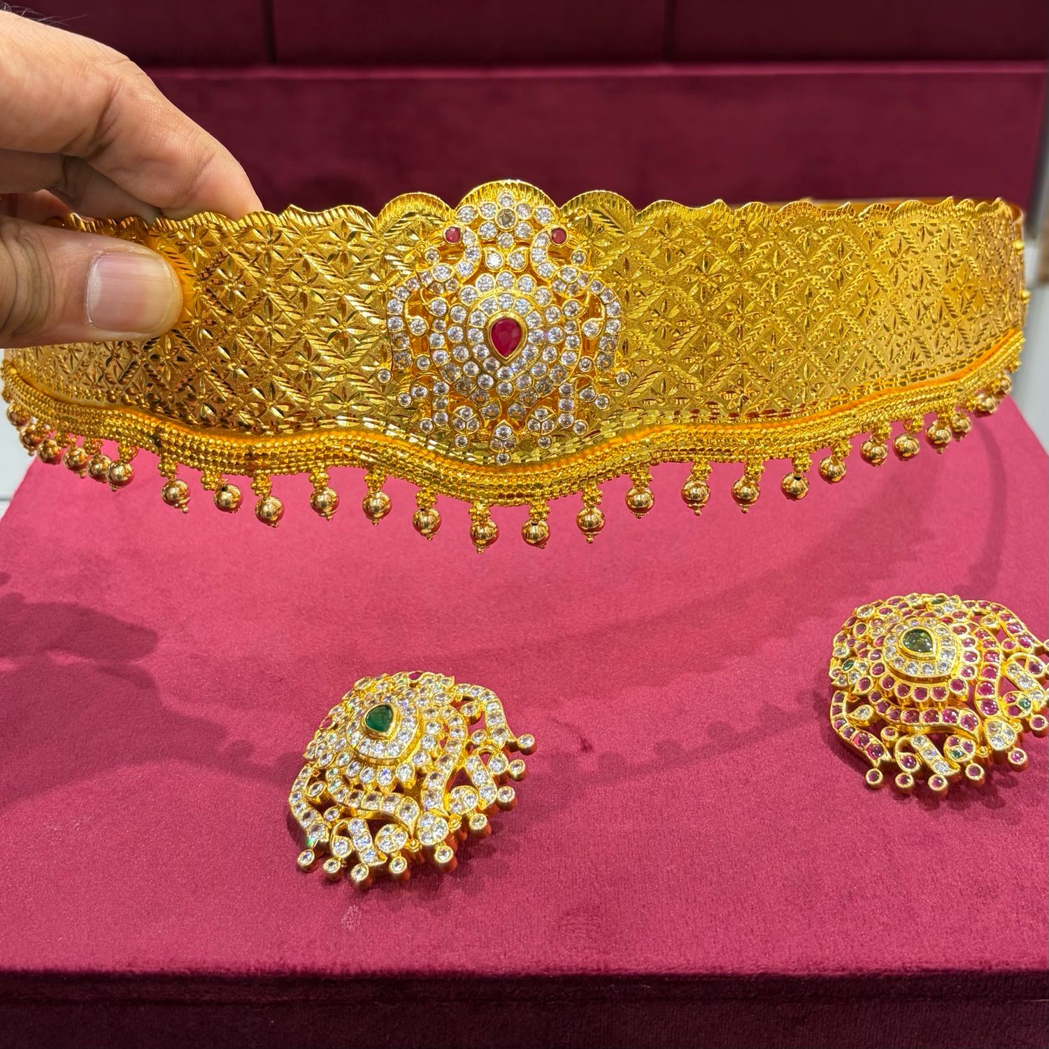 Gold Look Pachi Work Locket Vaddanam