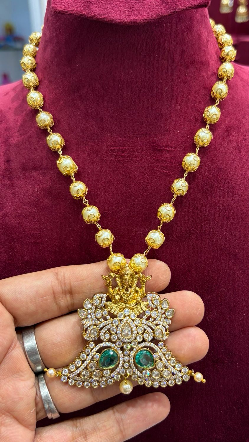 Lord Ganesha Beads Set Puligoru Model