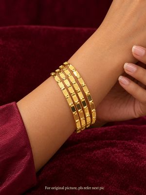 Special Gold Look Handmade Bangles