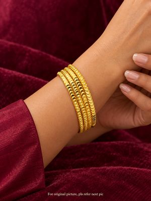 Special Gold Look Handmade Bangles