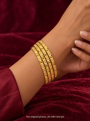 Special Gold Look Handmade Bangles