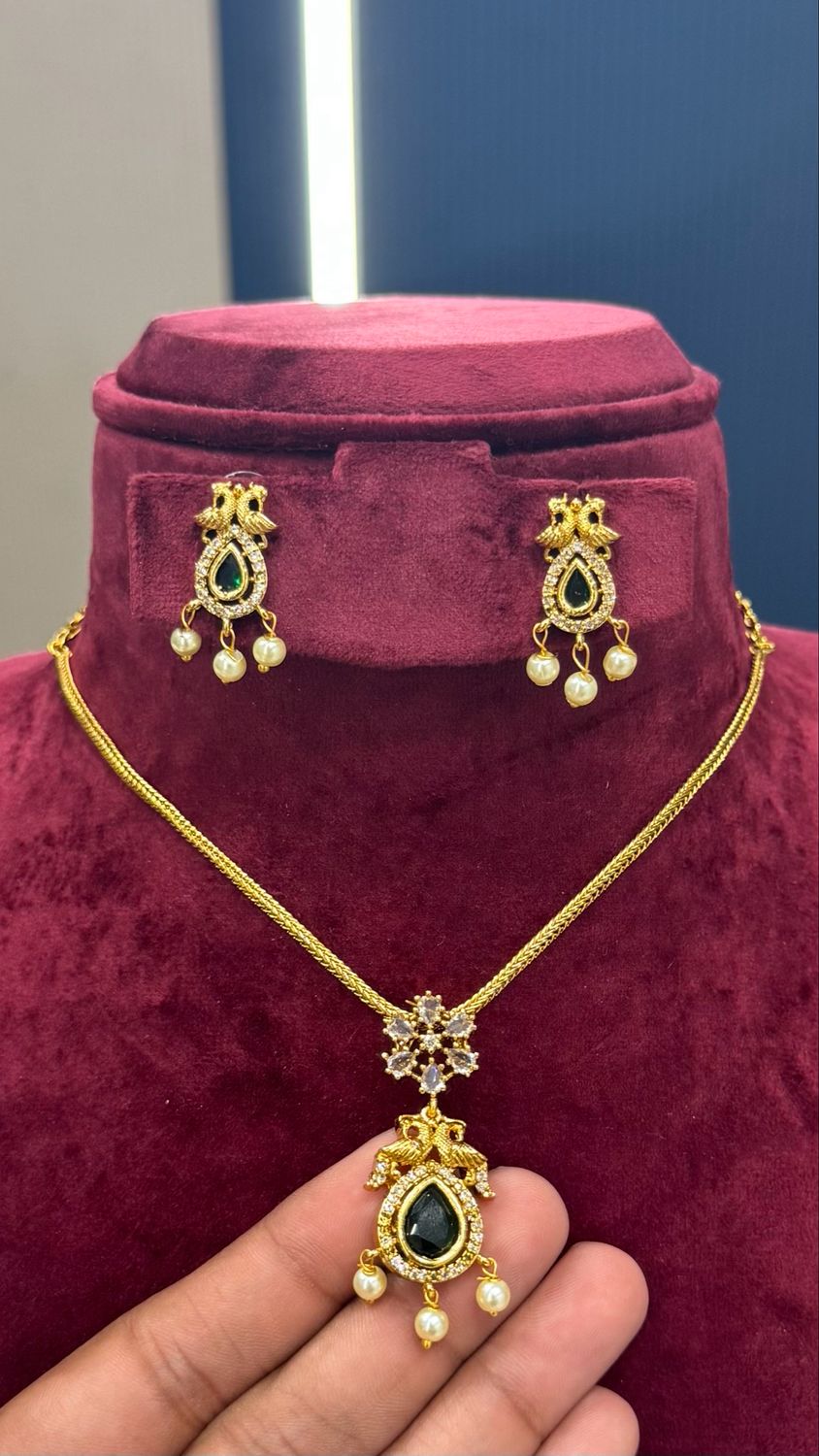 Budget Neckset