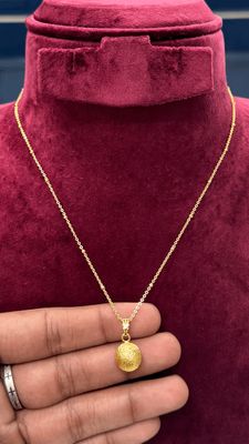 Simple Chain with Locket