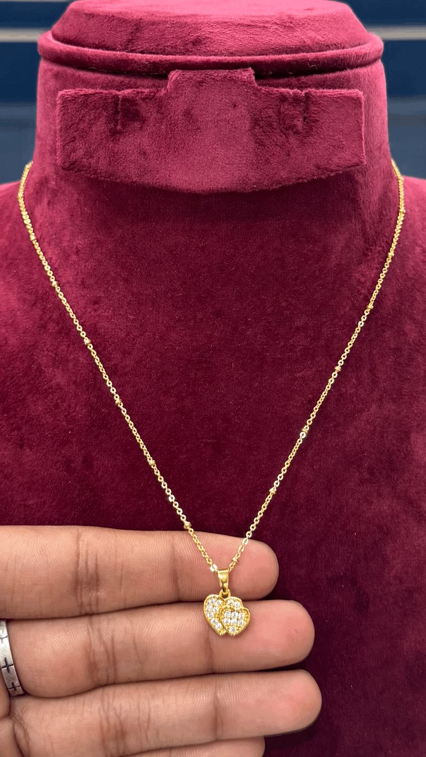Simple Chain with Locket