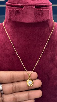 Simple Chain with Locket