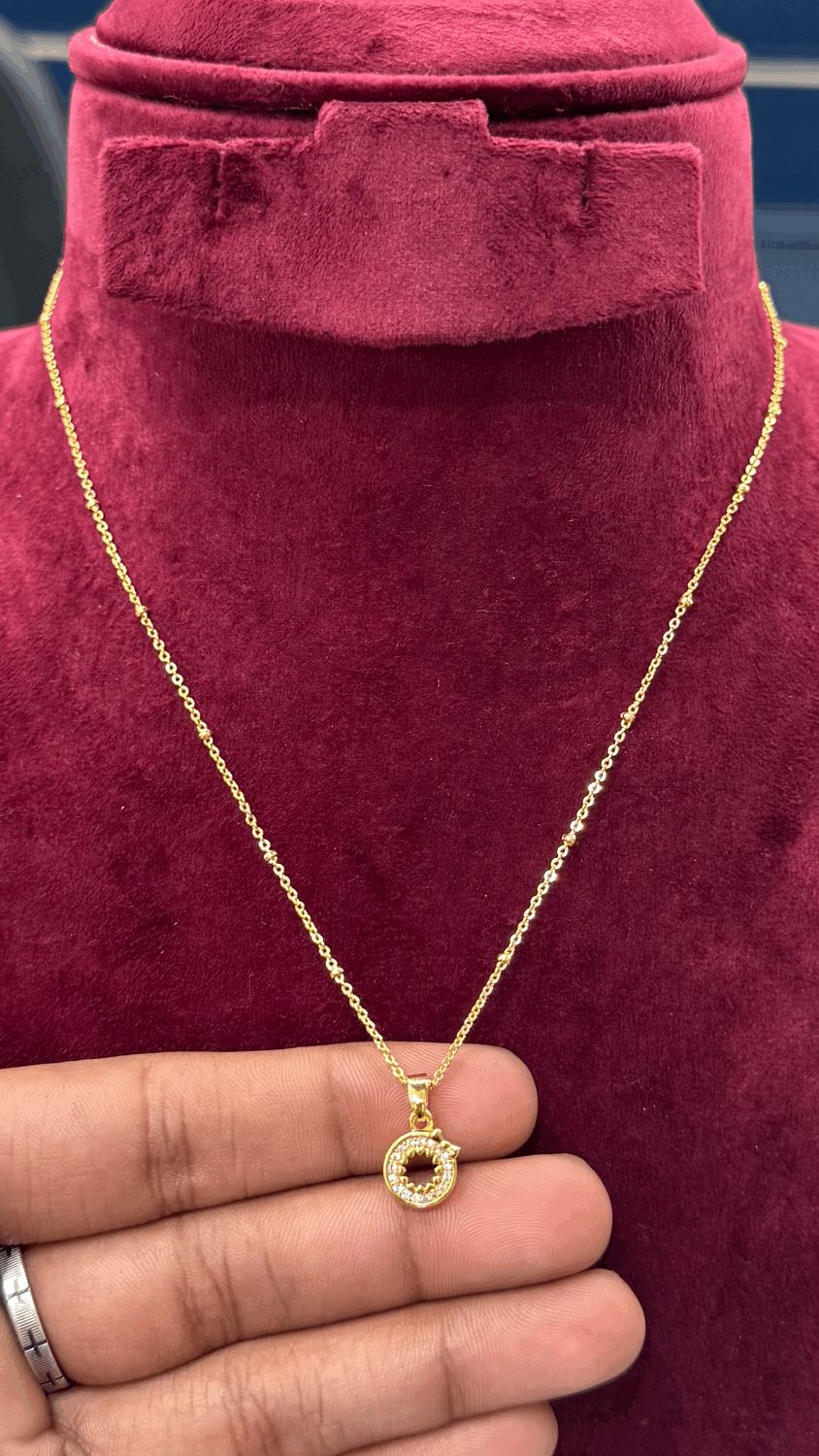 Simple Chain with Locket